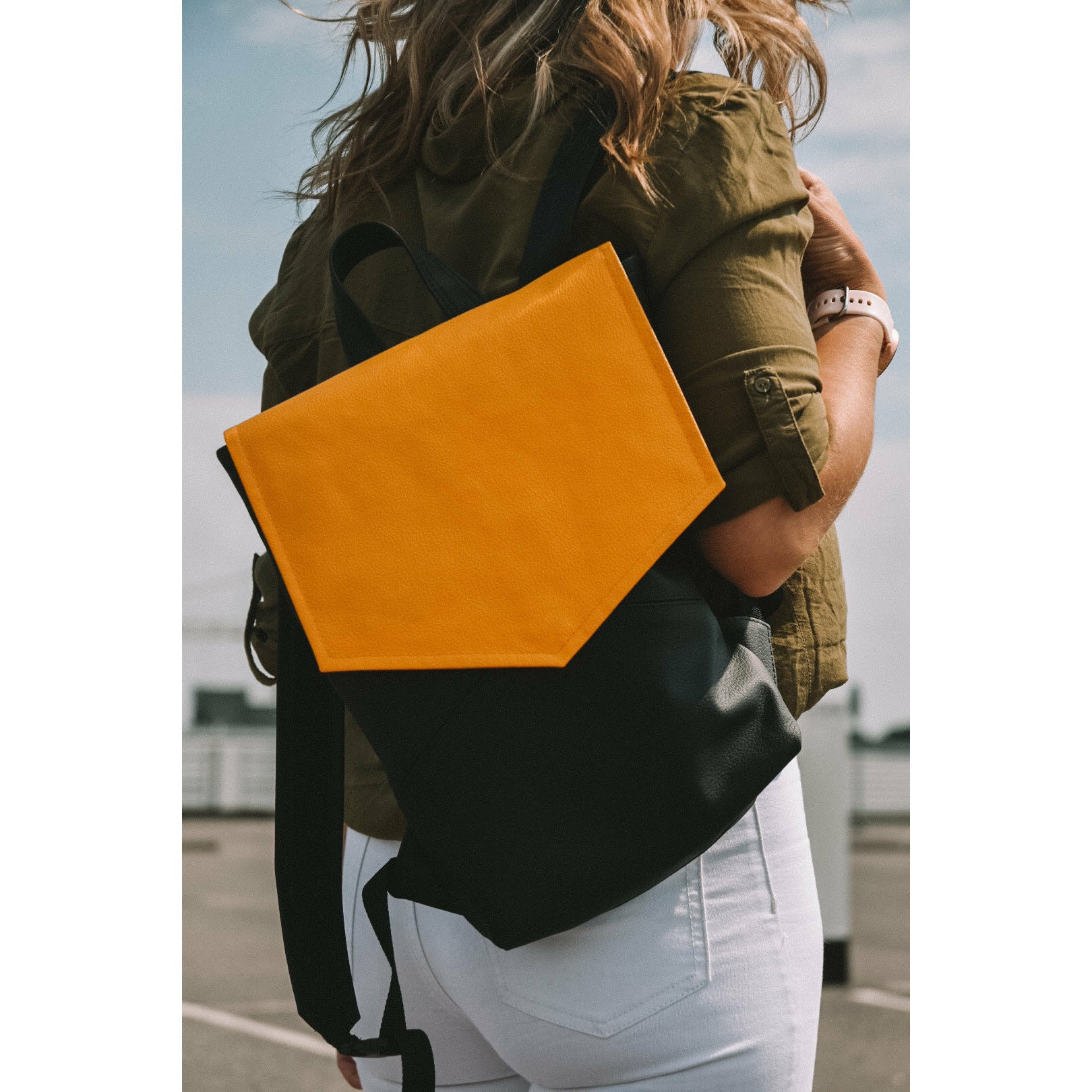 Mile Orange Vegan Leather Backpack – SIRIS Design Bags